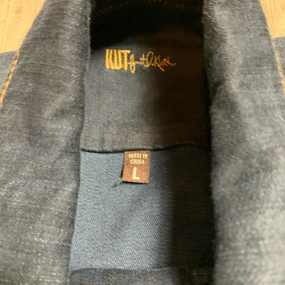 KUT from the Kloth Dark Wash Amelia Jacket - Picture 3 of 4